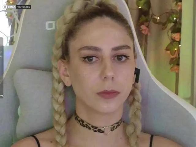 Freechat -Light-Fury- on BongaCams