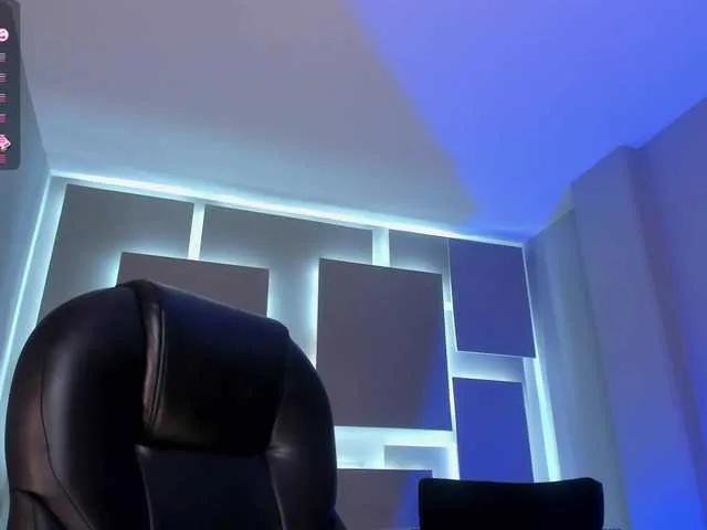 Freechat AliceHarper1 on BongaCams