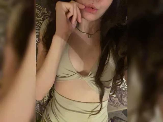 alisonriot — Freechat on BongaCams