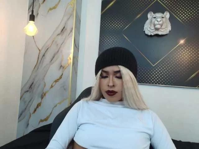 Freechat Alondraconnor on BongaCams