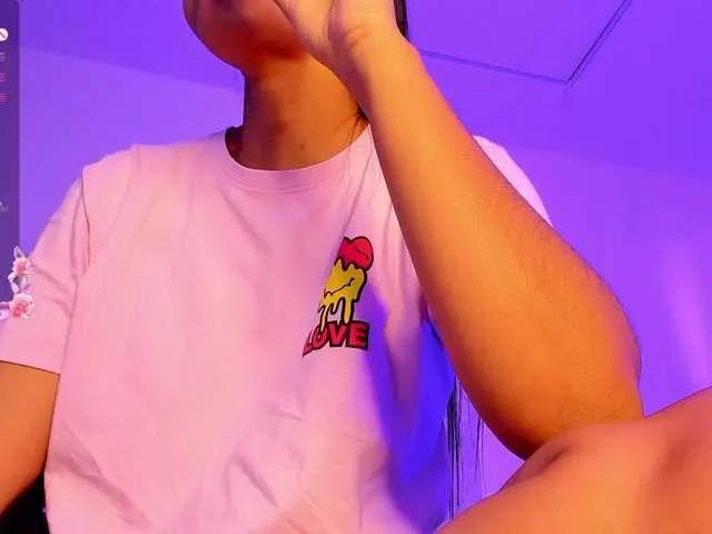 Freechat Alysson-18 on BongaCams