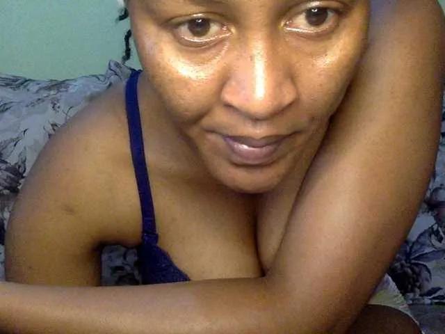 Offline Amandacute on BongaCams