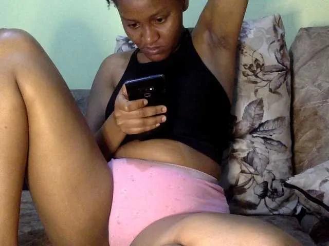 Offline Amandacute on BongaCams