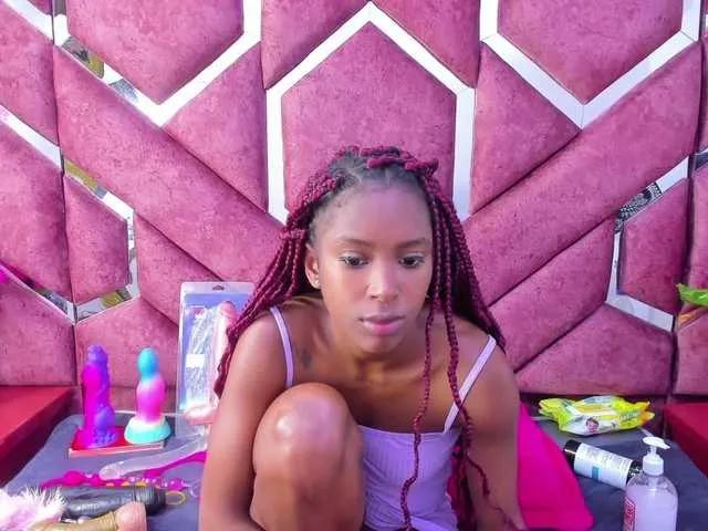 Offline AngeyaPetite on BongaCams