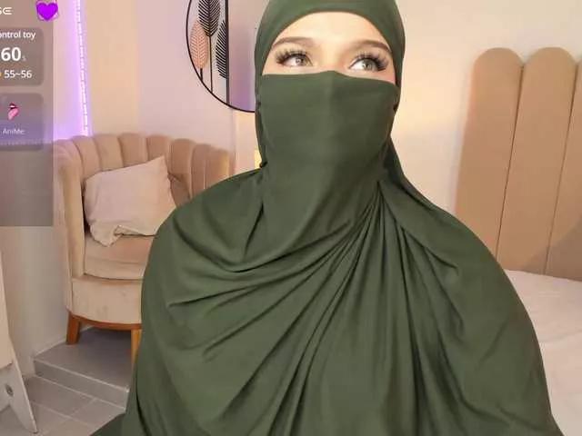 Anna-henao on BongaCams 