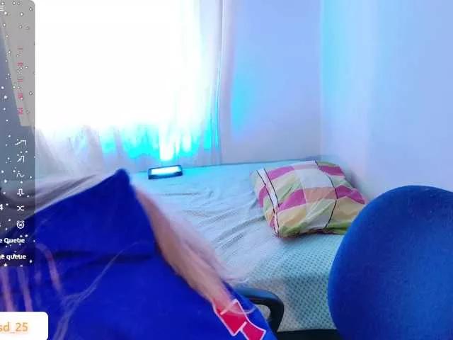 Offline arieyaraa on BongaCams