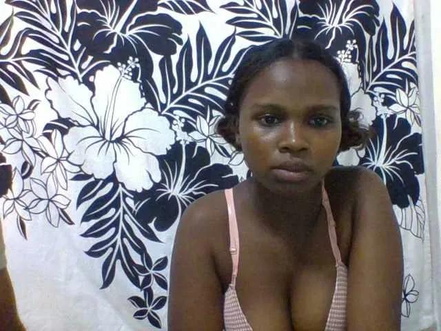 Offline arline52 on BongaCams