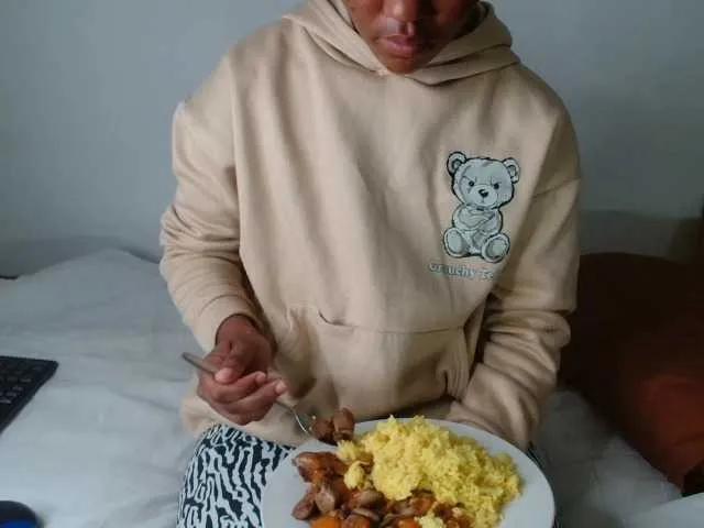 Offline AshleyT255 on BongaCams