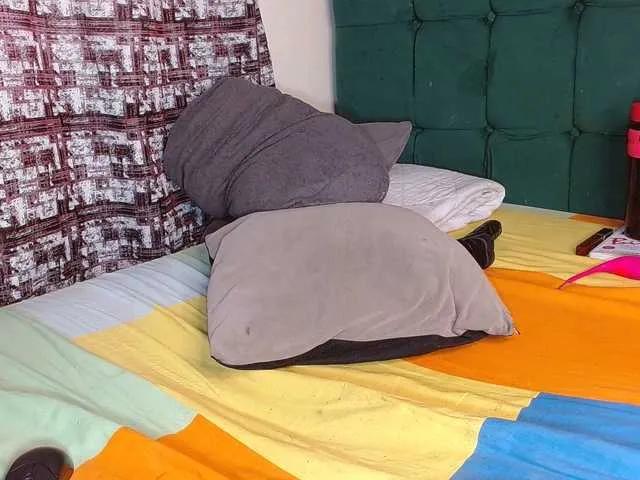 Freechat Blissloves on BongaCams