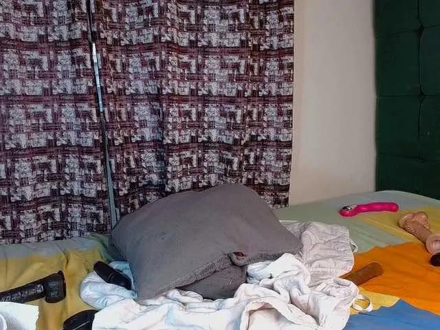 Freechat Blissloves on BongaCams