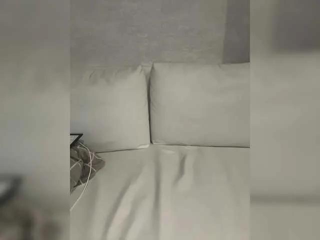 Offline Bogema11 on BongaCams