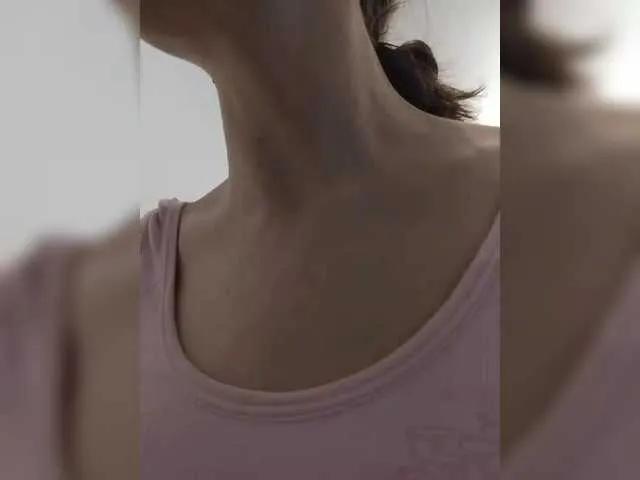 Offline Bogina2 on BongaCams