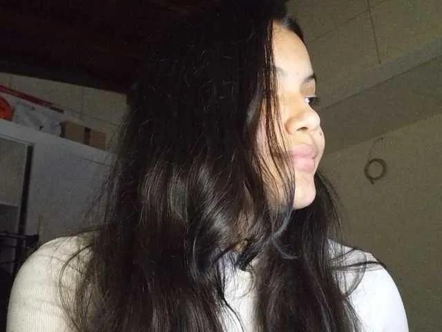 Offline Bombonzin on BongaCams