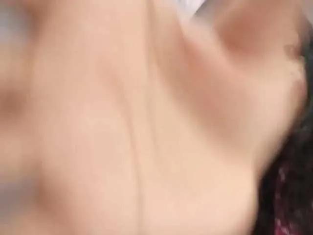 Offline Bombonzin on BongaCams