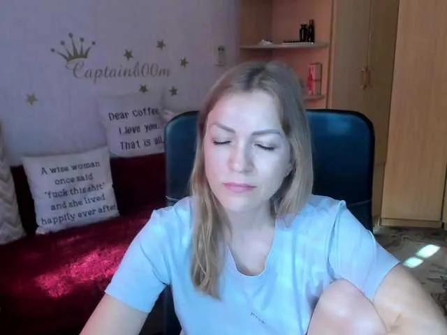 Offline CherishSia on BongaCams