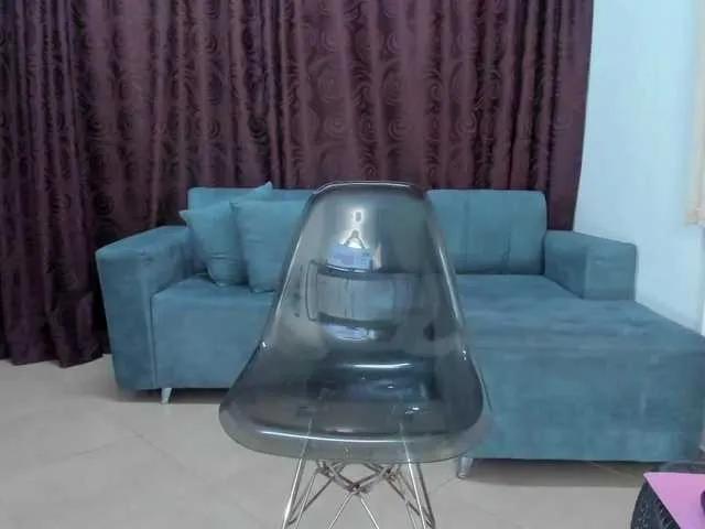 Freechat cintia-greyx on BongaCams