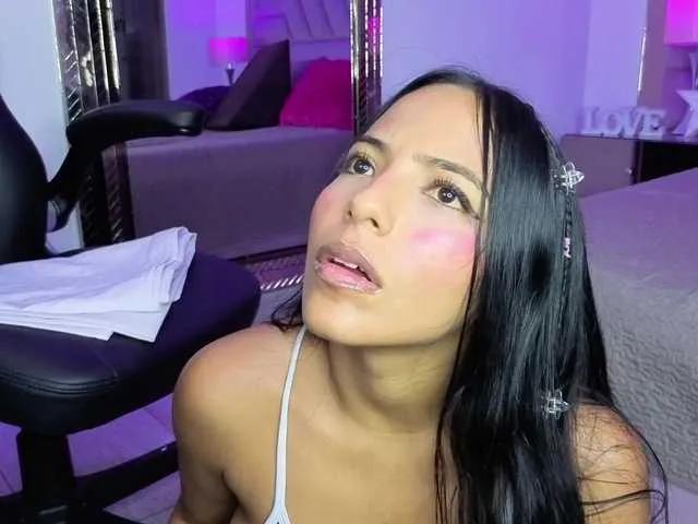 Freechat DahianFord on BongaCams