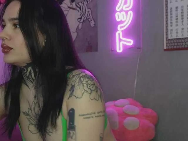 Freechat DoraFlower691 on BongaCams