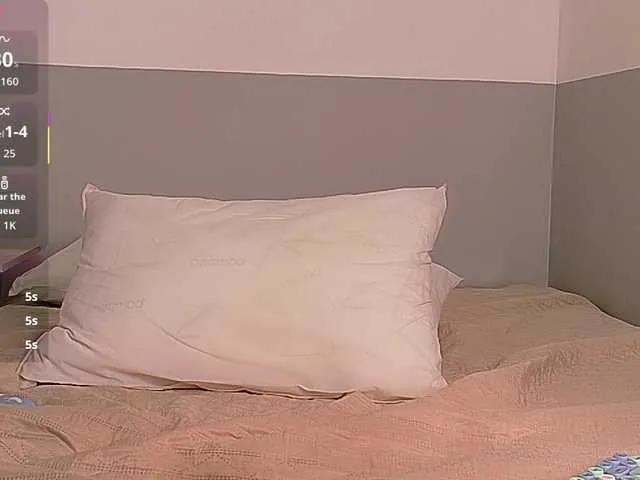 Freechat drooling4daddy on BongaCams