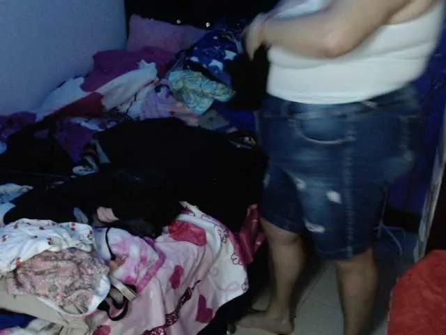 Offline ElizabethTaylor8 on BongaCams