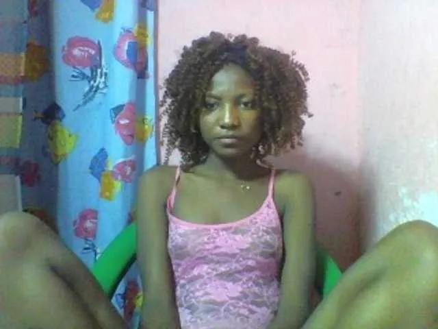 Offline Elizahhh on BongaCams