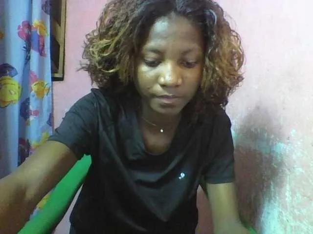 Offline Elizahhh on BongaCams