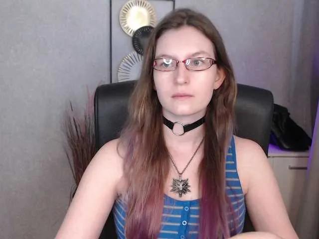 Offline EmmaHeart on BongaCams