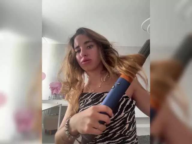 Freechat Etokiska on BongaCams