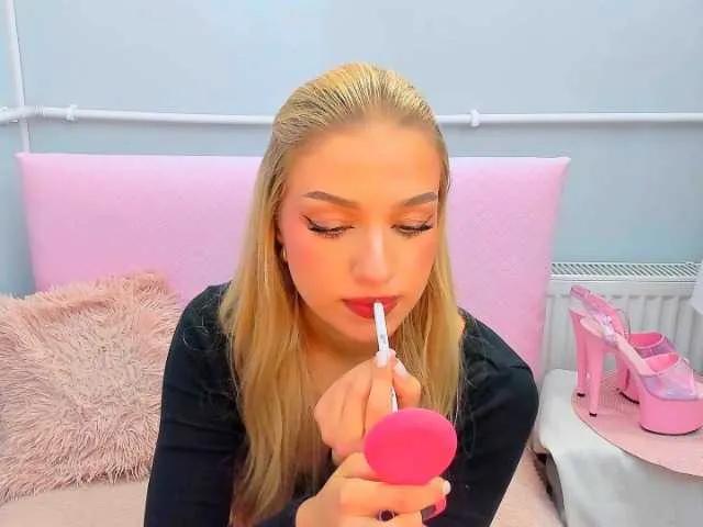 Offline EvetteBody on BongaCams