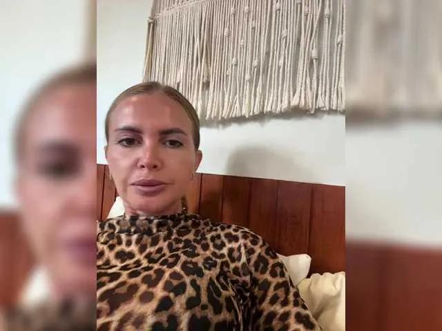 Freechat GeminiCode22 on BongaCams