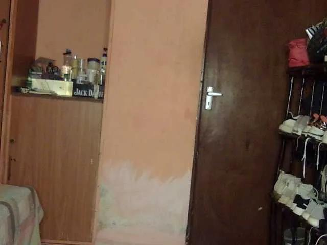 Freechat Gladwell on BongaCams