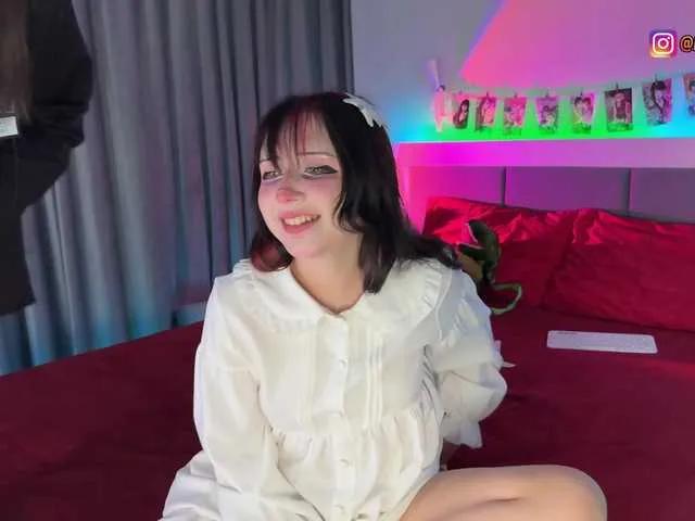 Freechat h3ntai-baby on BongaCams