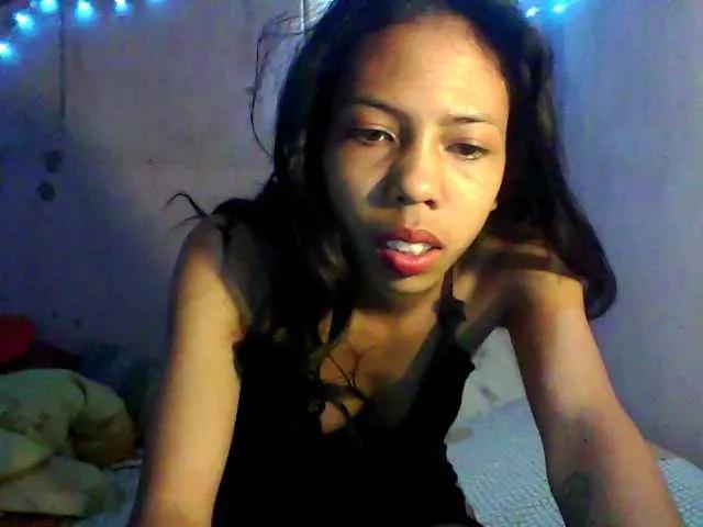 Freechat HotLunah on BongaCams