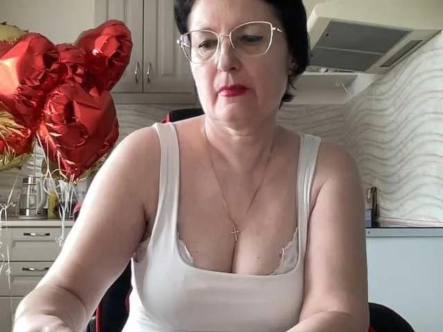 Offline HotMilfPussy on BongaCams