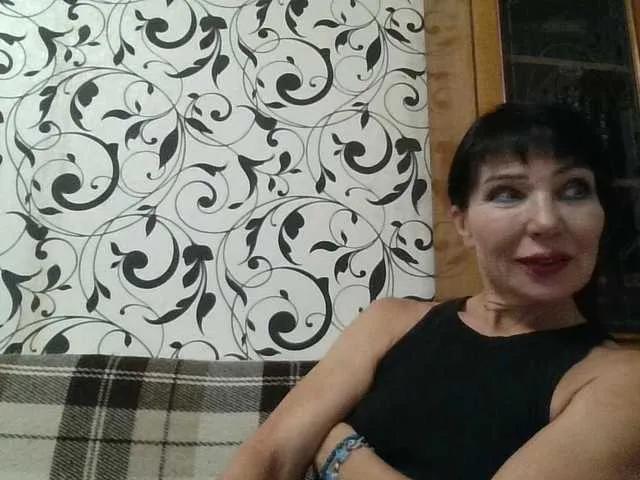 Offline JeaneDavis on BongaCams
