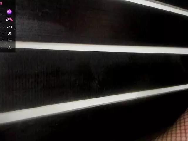 Freechat karol-hot-sex on BongaCams