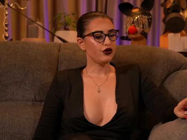 Freechat KellyKent on BongaCams