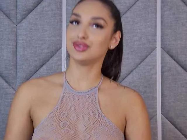 Kimberlymav on BongaCams