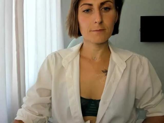 Freechat Kiza9 on BongaCams