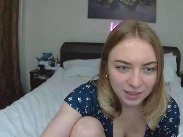 Offline LinkaMalinka on BongaCams