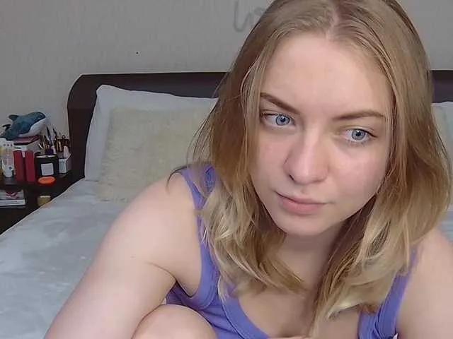 Offline LinkaMalinka on BongaCams
