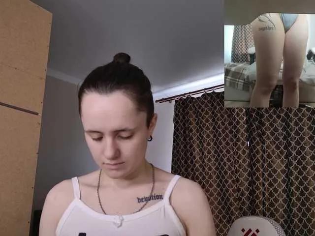 Freechat LunaL0ve on BongaCams