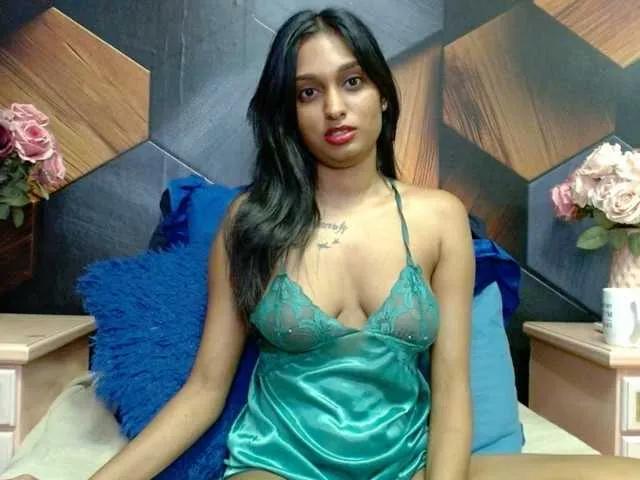 Offline LusciousIndian on BongaCams