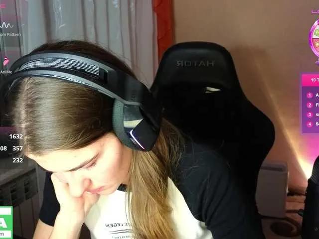 Offline mag1c-eyes on BongaCams