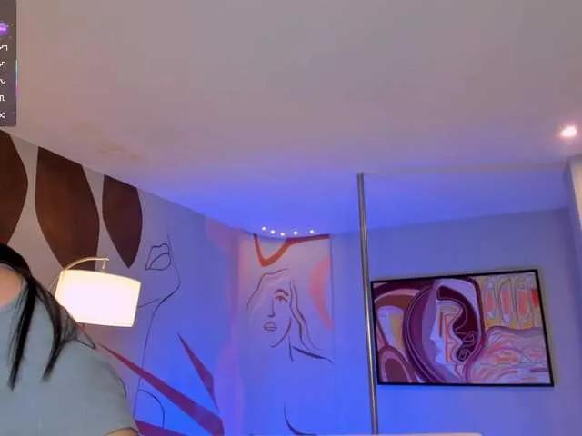 Freechat martinnaBonet on BongaCams