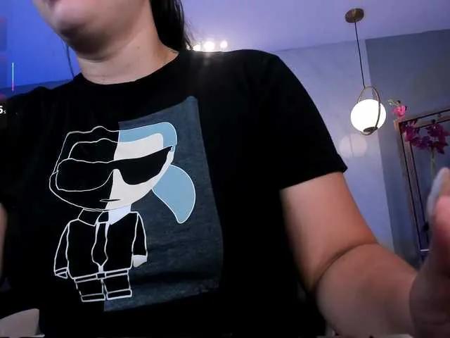 Freechat martinnaBonet on BongaCams