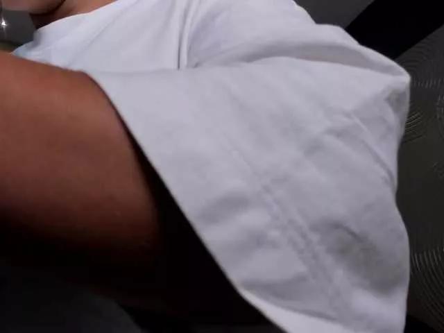 Freechat martinnaBonet on BongaCams