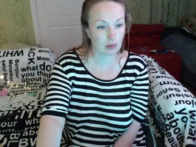 Offline MeganIris on BongaCams