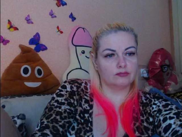 melek-7250 on BongaCams 