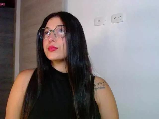 Freechat meridastone on BongaCams